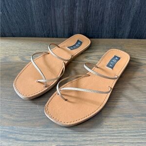 Helen Owen x AQUA Women's Zeus Strappy Sandals 7 Gold Metallic Leather